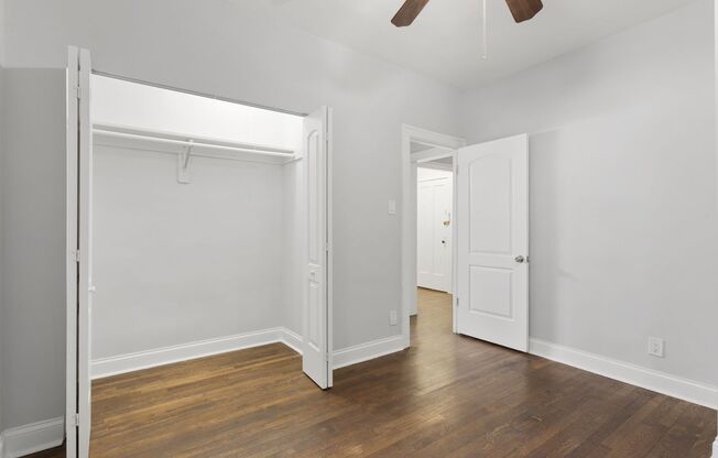 2 beds, 1 bath, 569 sqft, $2,300, Unit 6116-1W