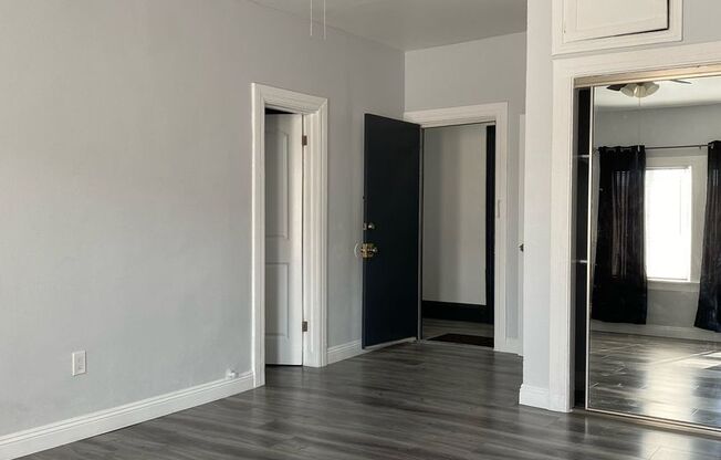 2415 E 53RD LLC