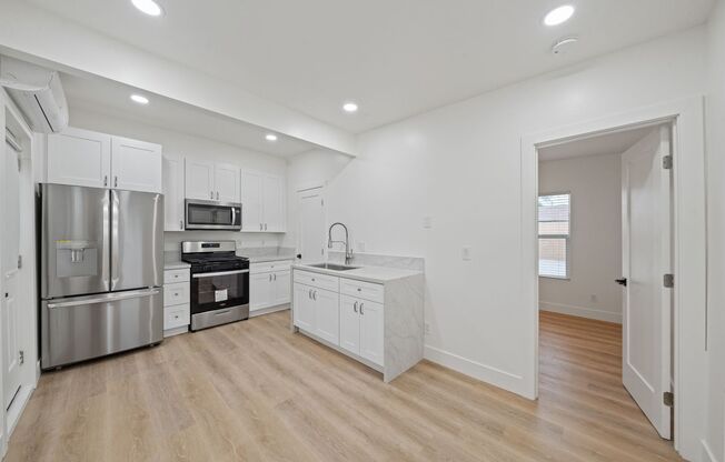 Affordable Housing San Diego This is an attached ADU 1 bed /1 bath Gorgeous Home w Laundry + A/C