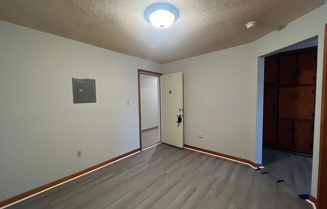 1 bed, 1 bath, 600 sqft, $595