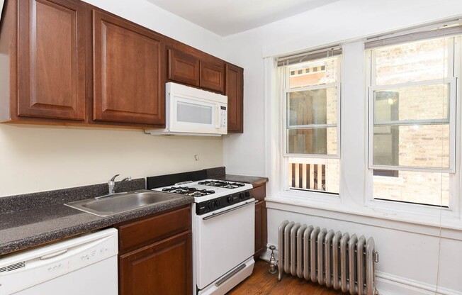 3906 Argyle