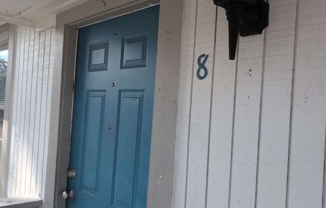 2 beds, 2 baths, 1,200 sqft, $1,350, Unit 8