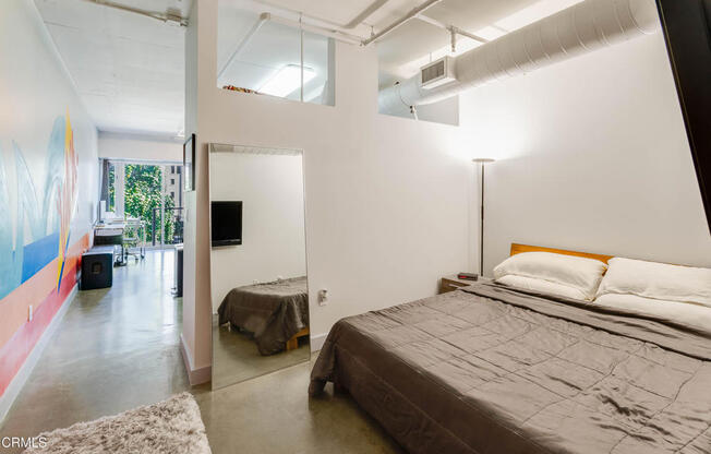 1 bed, 1 bath, 672 sqft, $2,300, Unit 221