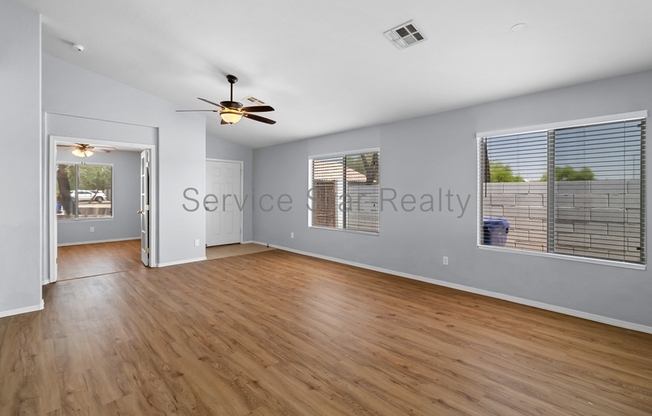14763 N 149 DR