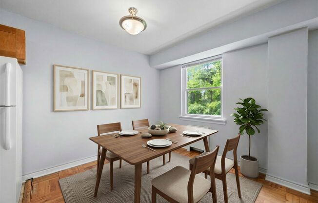 2 beds, 1 bath, 942 sqft, $1,775, Unit 101