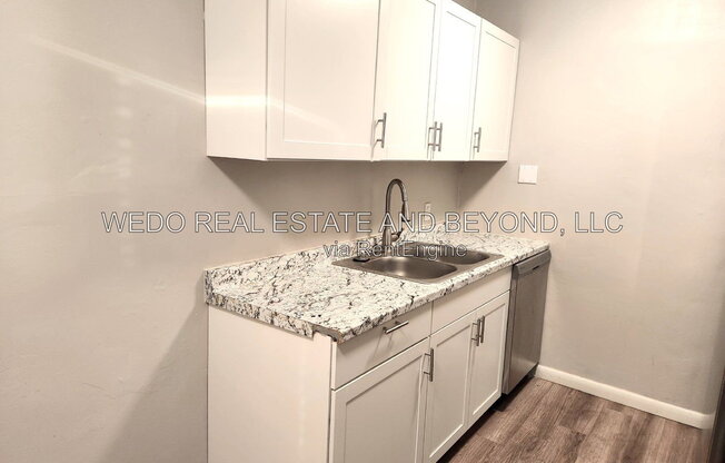 1 bed, 1 bath, 600 sqft, $1,100