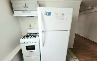 1 bed, 1 bath, 700 sqft, $750, Unit 213 Apt. A