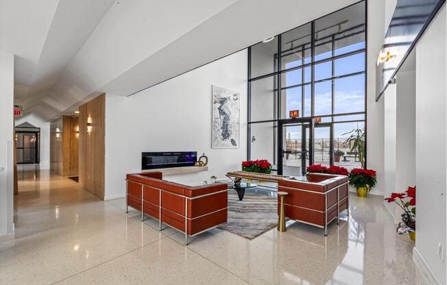 3 beds, 2 baths, 1,375 sqft, $5,200, Unit 9J