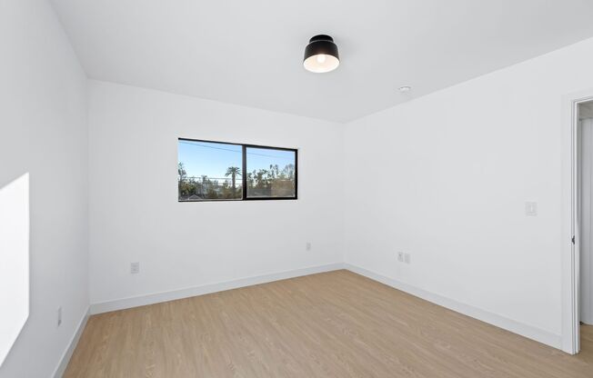 1 bed, 1 bath, $2,292, Unit 3