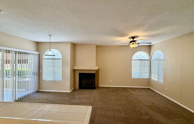 2 beds, 2 baths, $1,525, Unit # 515