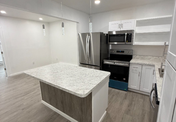 11 TRINITY PL