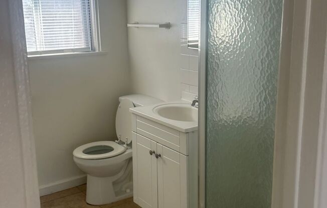 Studio, 1 bath, $1,600, Unit Apt 2