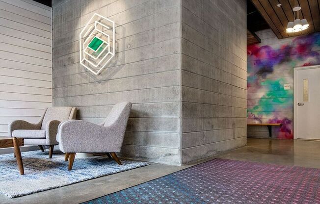 Studio, 1 bath, 381 sqft, $1,420, Unit 713