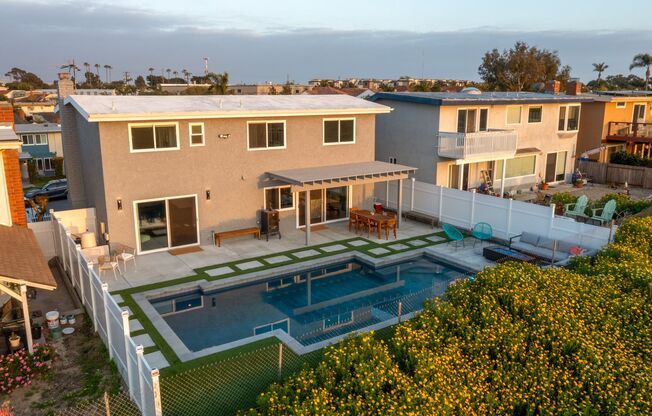 Costa Mesa, Panoramic Views, Pool - Fully Furnished