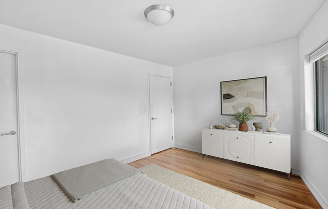 1610 DEKALB AVE