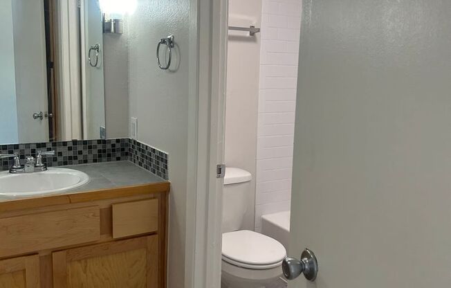 Studio, 1 bath, 400 sqft, $950, Unit ABB-1-125