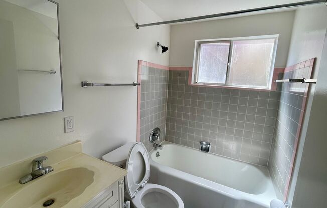 3608 Bickerstaff
