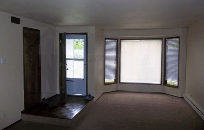 2 beds, 1 bath, $1,850