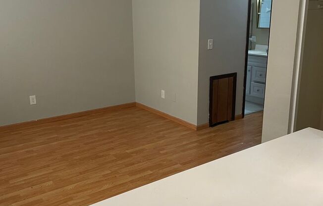 Studio, 1 bath, $849, Unit 104