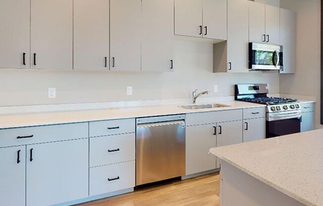 Dinkytown Townhomes (6-plex)