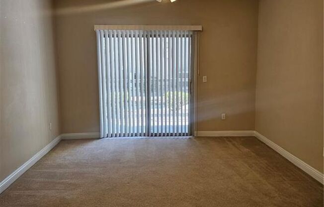 1 bed, 1 bath, $1,300