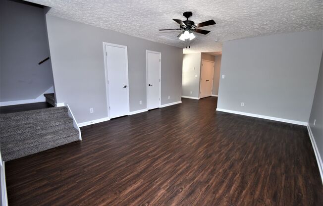 Robb Avenue-765