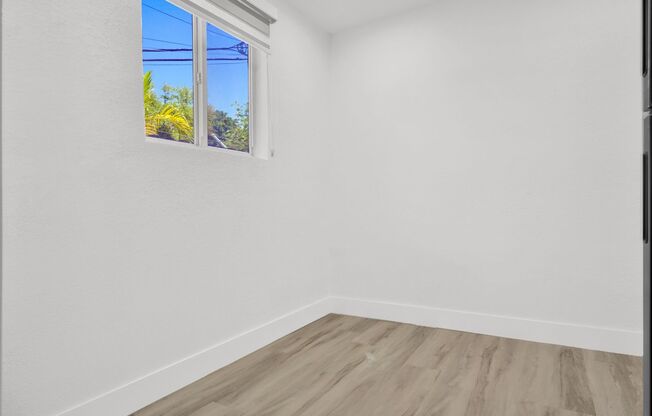 Comfortable 1-Bedroom Apartment in a Prime Miami Location | 210 Beacom Blvd Unit 214, Miami, FL 33135