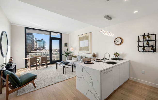 2 beds, 2 baths, 947 sqft, $6,000, Unit 3-C