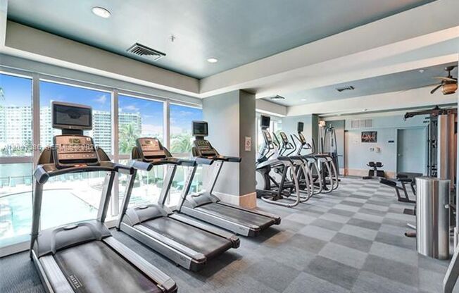 3 beds, 3 baths, 1,744 sqft, $4,800, Unit 1945 S Ocean Dr # 2101