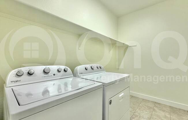 3 beds, 2.5 baths, 2,285 sqft, $3,199, Unit 44