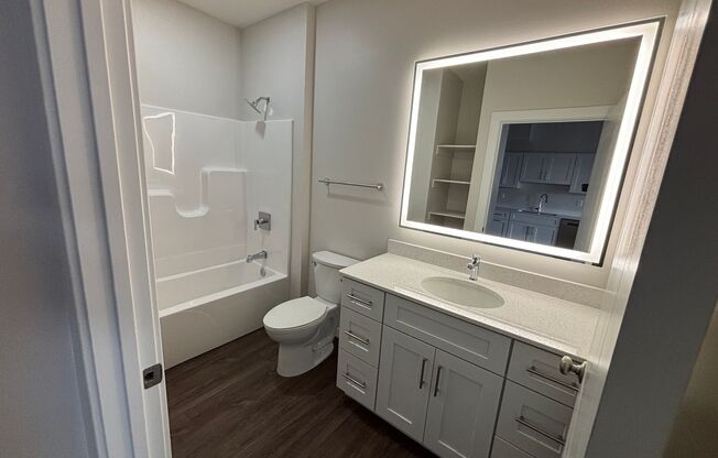 Studio, 1 bath, 660 sqft, $1,495, Unit 424 - S738