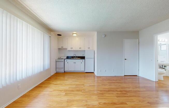 1311 Venice Boulevard