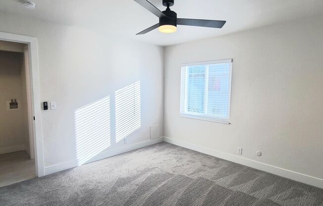 1 bed, 1 bath, 587 sqft, $1,194, Unit 5-11