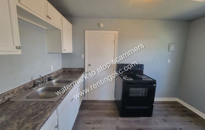 2 beds, 1 bath, $875