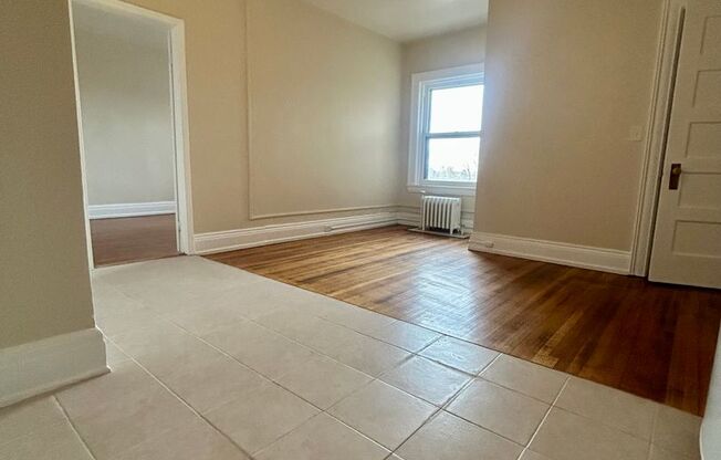 1 bed, 2 baths, $1,050, Unit 521