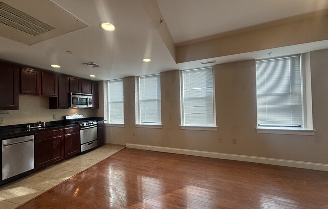 75 HANCOCK ST