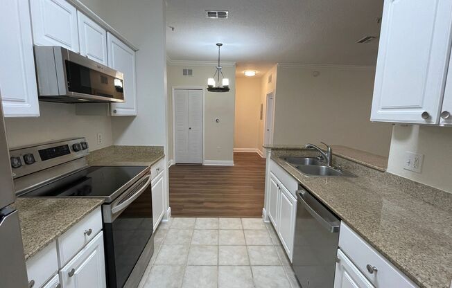 Available Now | First-Floor Condo with Washer & Dryer in Winter Garden