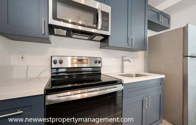 Light and Bright Little Italy Loft at Titan Lofts! Small Pet OK!