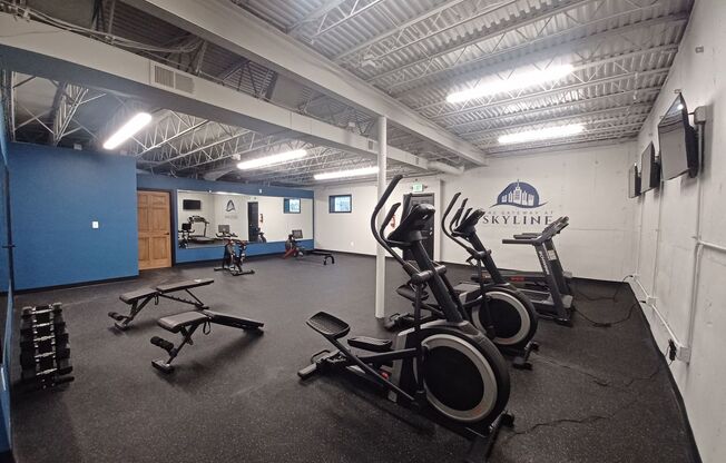 1 bed, 1 bath, 590 sqft, $950, Unit 74