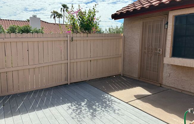 2 beds, 1 bath, $1,495, Unit #1043