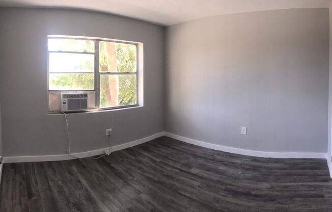 2 beds, 1 bath, 750 sqft, $1,650, Unit 5200-23