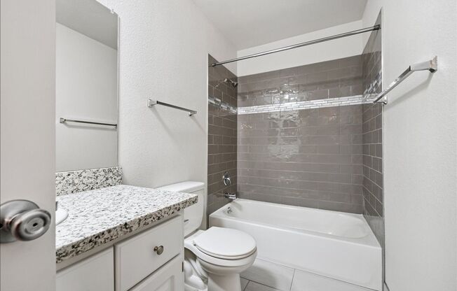 1 bed, 1 bath, 627 sqft, $1,245