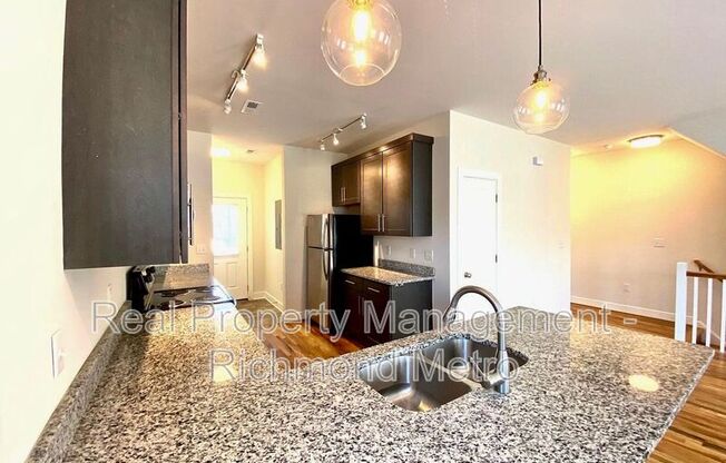 311 W 13 ST 309 W