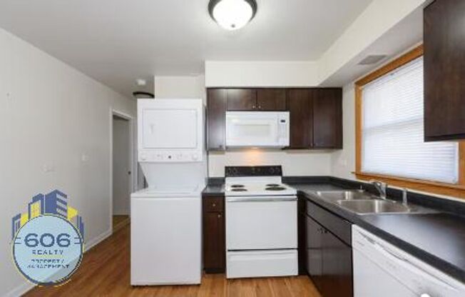 Rosemont - 9453