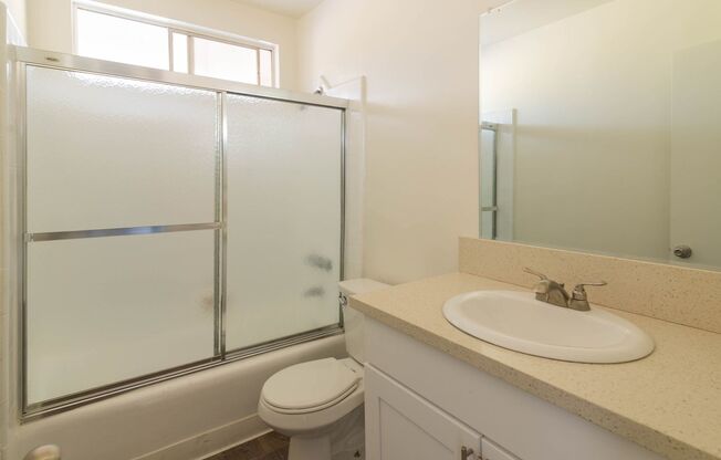 Studio, 1 bath, 252 sqft, $1,350, Unit 29