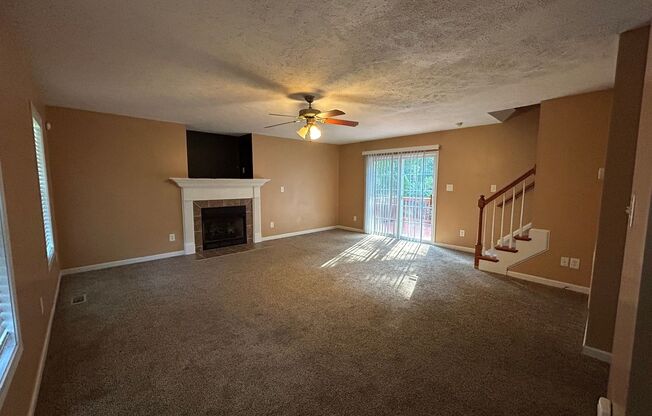 253 Checkmate Ct ~ Yorkshire Plantation