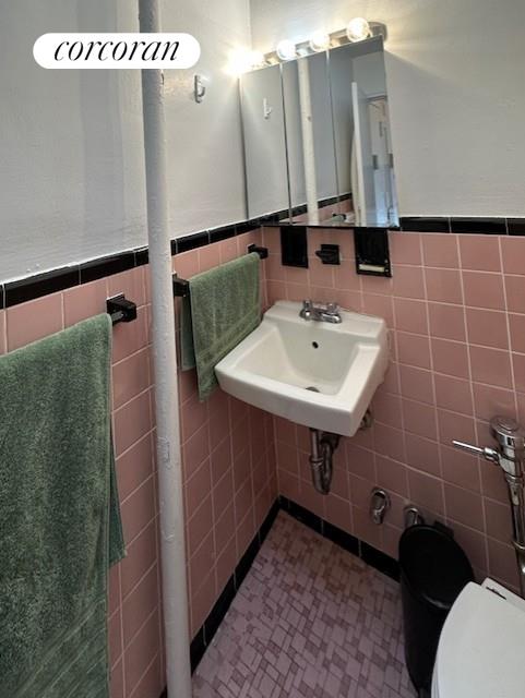 Studio, 1 bath, $3,184, Unit 7