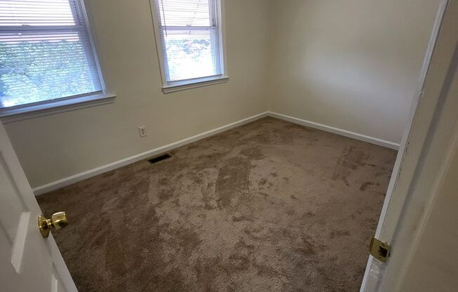 3 Bed w/ Finished Basement