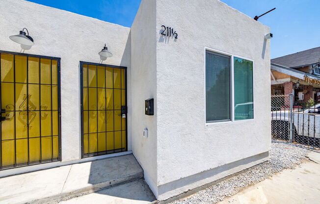 Stylish 2BR + 1 Bath | 1 Month Free Special!