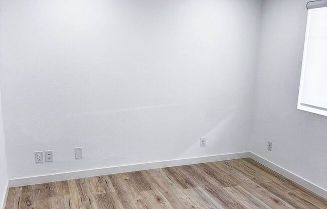 3003 3rd Street